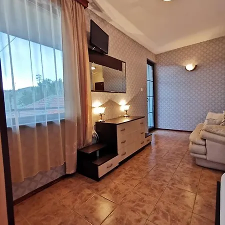 къща гости калиана 3*